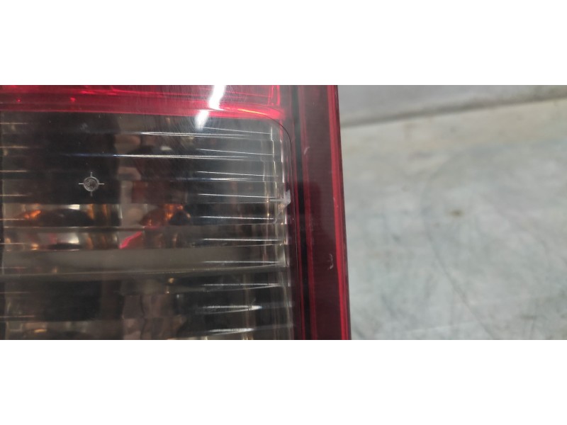 Recambio de piloto trasero derecho para opel combo (corsa c) familiar referencia OEM IAM   