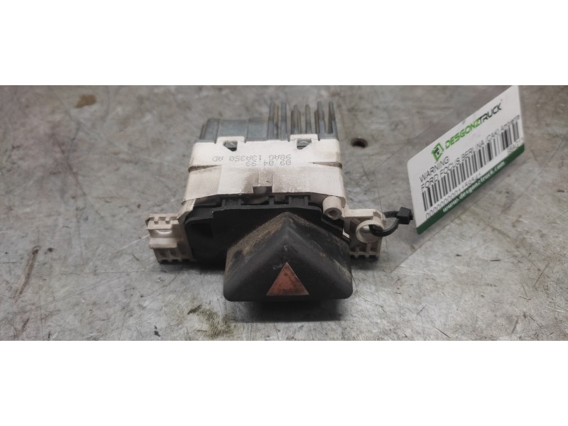 Recambio de warning para ford focus berlina (cak) ambiente referencia OEM IAM 98AG13A350AD 9 PINS 
