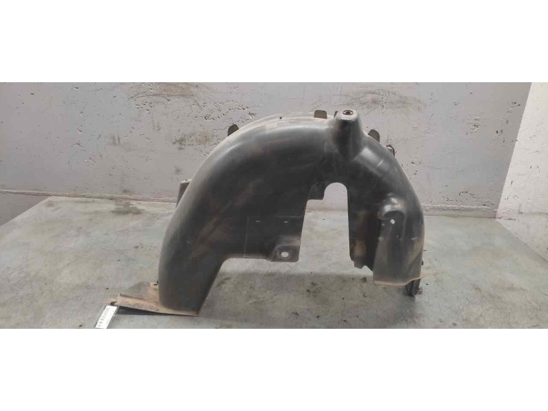 Recambio de paso rueda izquierdo para peugeot 208 style referencia OEM IAM 9673797480 TRASERO 