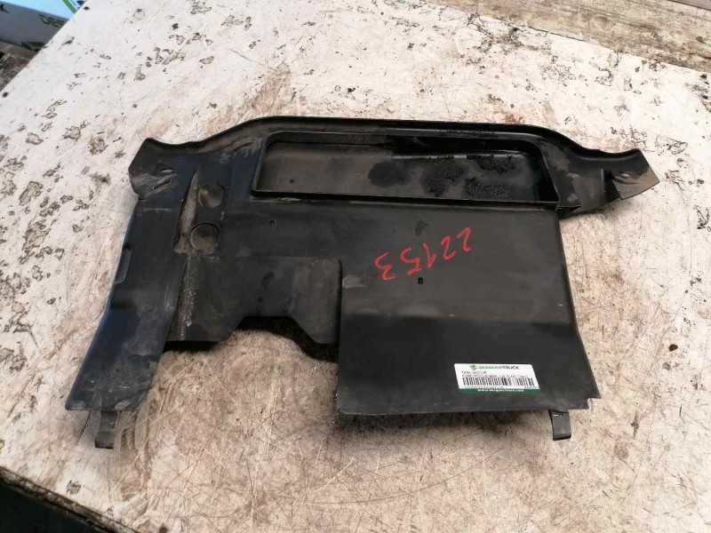 Recambio de tapa motor para ford focus berlina (cak) trend referencia OEM IAM XS406C646B  