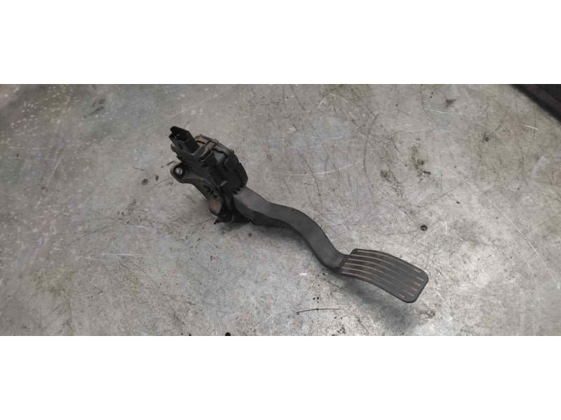 Recambio de potenciometro pedal para peugeot 208 style referencia OEM IAM 9671433780 6PV00994941 6 PINS