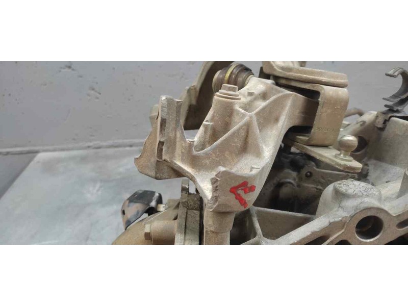 Recambio de caja cambios para fiat scudo (222) 2.0 jtd cat referencia OEM IAM 20LM06  