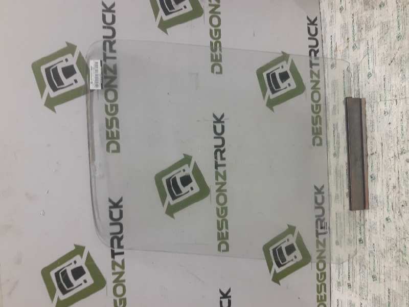 Recambio de luna delantera izquierda para volkswagen lt caja cerrada / combi (mod. 1997) referencia OEM IAM   