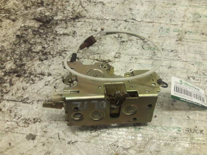 Recambio de cerradura puerta delantera izquierda para volkswagen lt caja cerrada / combi (mod. 1997) referencia OEM IAM 90172001