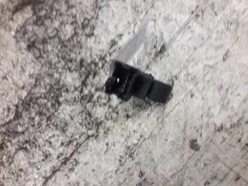 Recambio de mando elevalunas trasero izquierdo para nissan primera berlina (p11) básico referencia OEM IAM   