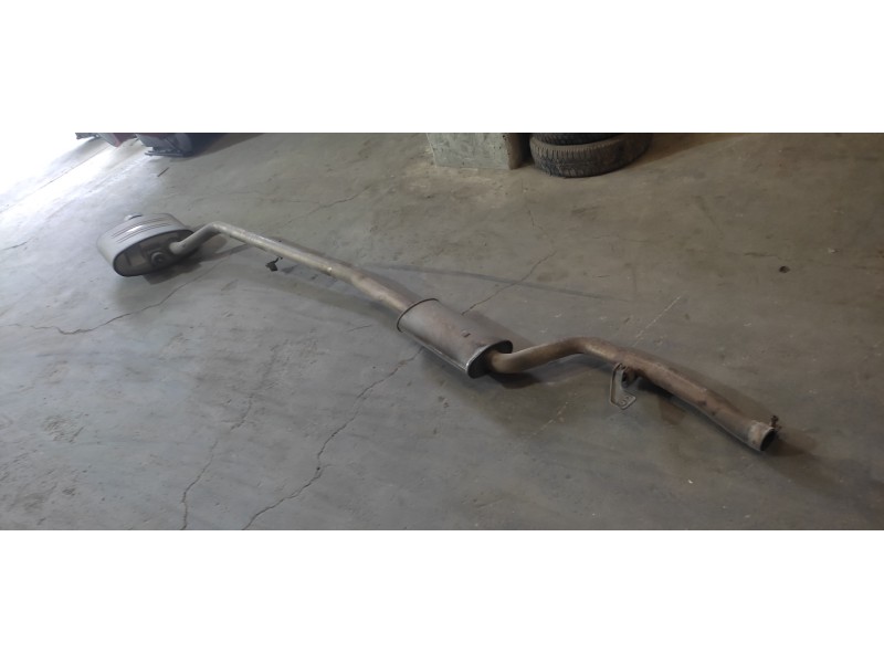 Recambio de tubo escape central para bmw serie 5 berlina (e60) 520d referencia OEM IAM 7798192  