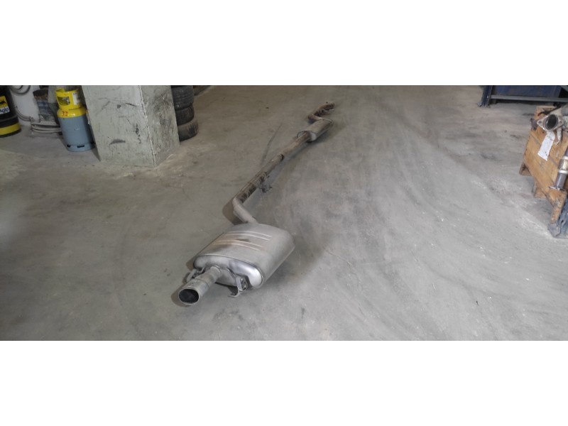 Recambio de tubo escape central para bmw serie 5 berlina (e60) 520d referencia OEM IAM 7798192  