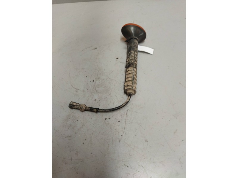 Recambio de piloto lateral izquierdo para iveco eurocargo 05.03 referencia OEM IAM   