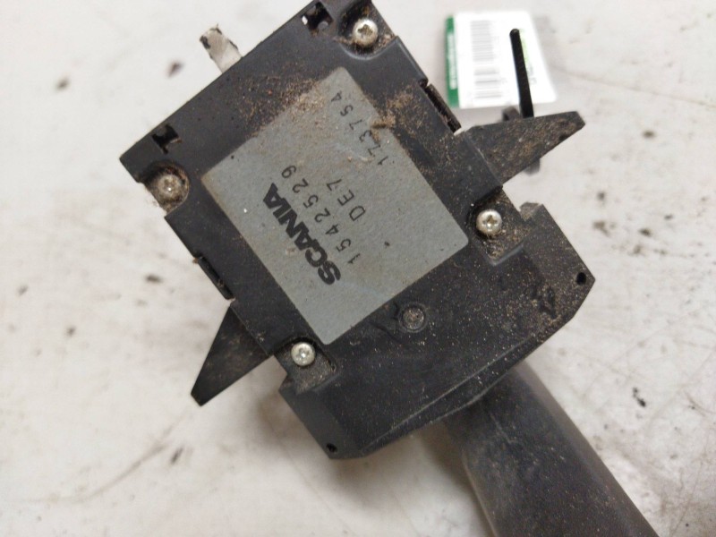Recambio de mando limpia para scania serie p/g/r (c-clase) 15.6 diesel referencia OEM IAM 1542529  