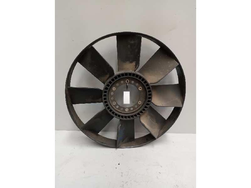 Recambio de ventilador viscoso motor para iveco eurocargo tector 5.9 diesel referencia OEM IAM 504029737  PALAS VENTILADOR