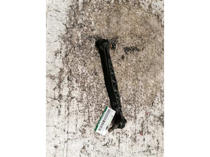 Recambio de bieleta estabilizadora trasera derecha para daewoo nubira berlina 1.6 cat referencia OEM IAM   