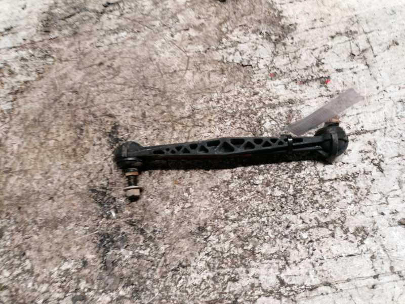 Recambio de bieleta estabilizadora trasera derecha para daewoo nubira berlina 1.6 cat referencia OEM IAM   