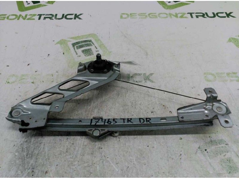 Recambio de elevalunas trasero derecho para opel corsa b edition 2000 referencia OEM IAM 90389536  