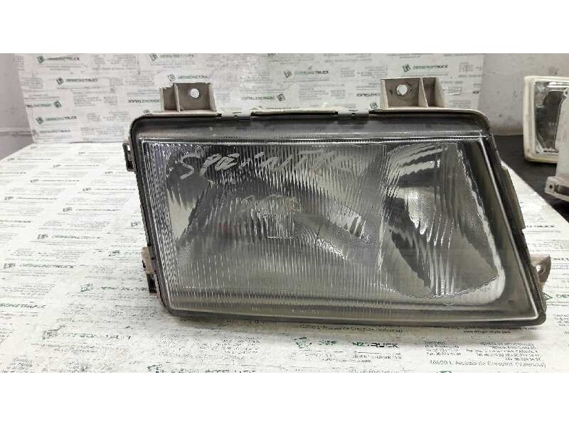 Recambio de faro derecho para mercedes-benz sprinter (w901,w903) combi 214  (902.071-072) referencia OEM IAM   
