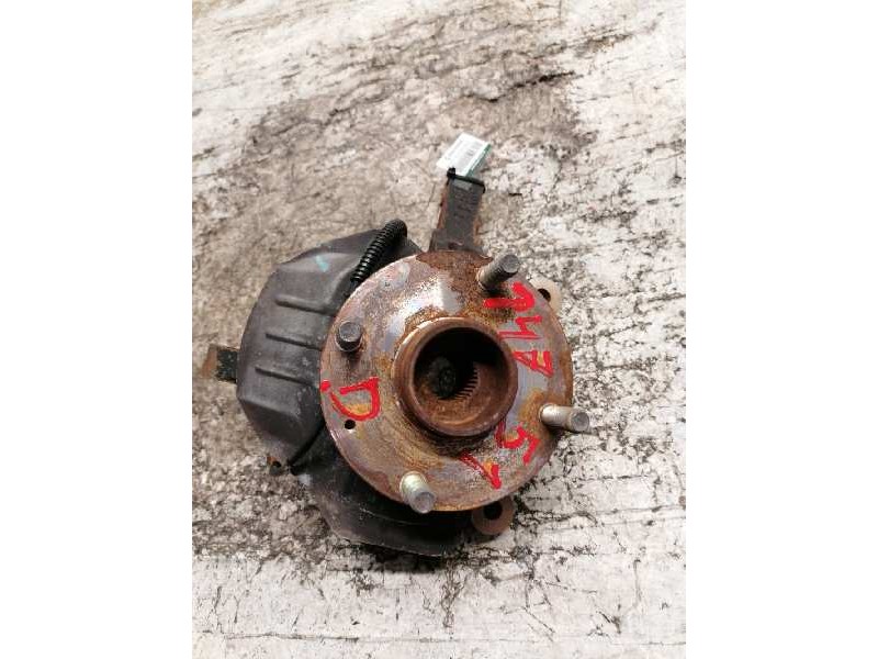 Recambio de mangueta delantera derecha para daewoo nubira berlina 1.6 cat referencia OEM IAM   