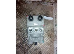 Recambio de valvula aire para mercedes-benz actros 2-ejes 6-cil. serie/bm 1840 (4x2) om 501 la megaspace referencia OEM IAM 0044