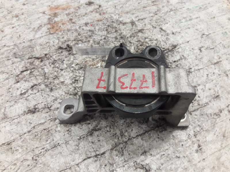 Recambio de soporte motor para ford focus lim. (cb8) titanium referencia OEM IAM 3M516F012  
