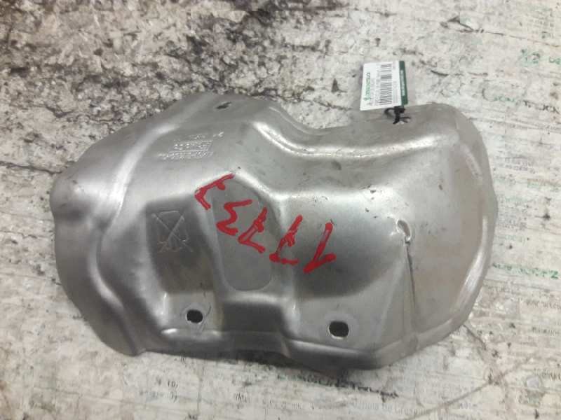 Recambio de protector de escape para ford focus lim. (cb8) titanium referencia OEM IAM AM519N454KA  