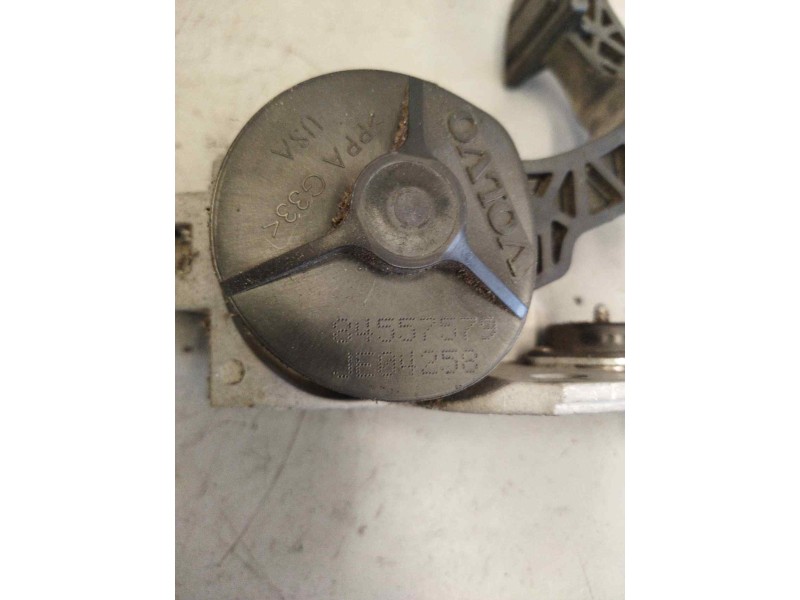 Recambio de pedal acelerador para volvo fh xxx 12.8 diesel referencia OEM IAM 84557579  