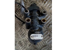 Recambio de valvula aire para mercedes-benz actros 2-ejes 6-cil. serie/bm 2040 (4x2) om 501 la s (corto) referencia OEM IAM 4410 2