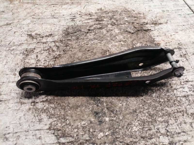 Recambio de brazo suspension inferior trasero izquierdo para bmw x3 (f25) xdrive 20d referencia OEM IAM 3330679581202US  