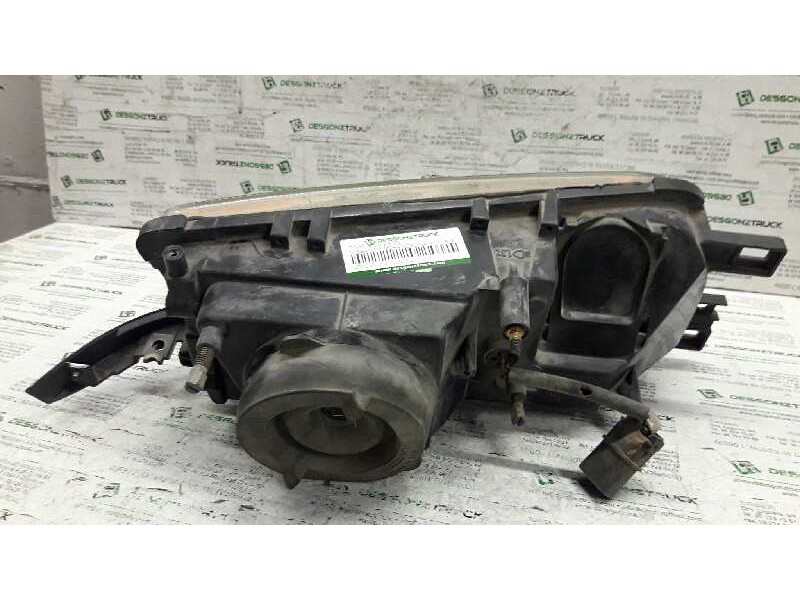 Recambio de faro izquierdo para nissan primera berlina (p11) slx referencia OEM IAM   