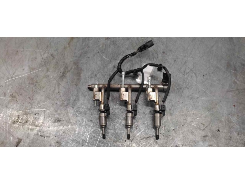 Recambio de rampa inyectora para ford focus lim. (cb8) titanium referencia OEM IAM DM5G9H487AA 0261555137 