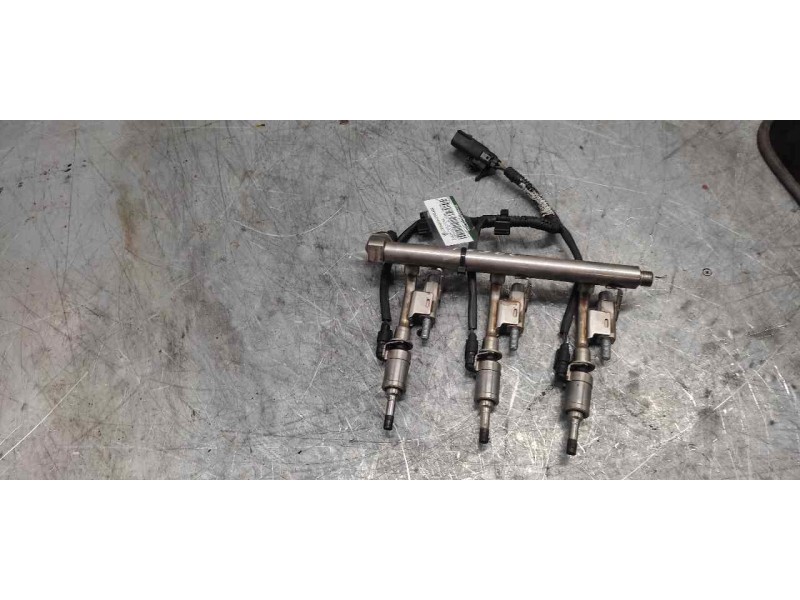 Recambio de rampa inyectora para ford focus lim. (cb8) titanium referencia OEM IAM DM5G9H487AA 0261555137 