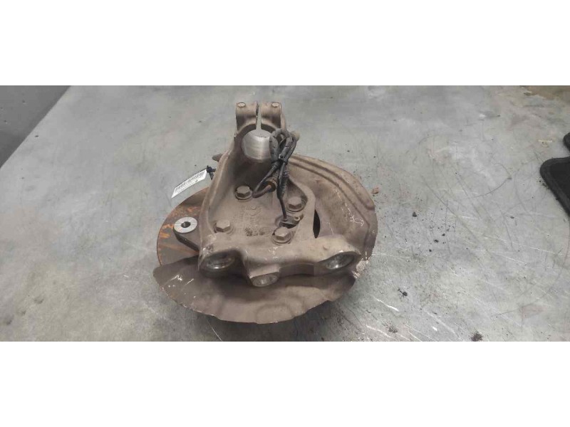 Recambio de mangueta delantera izquierda para bmw serie 1 berlina (e81/e87) 120d referencia OEM IAM   