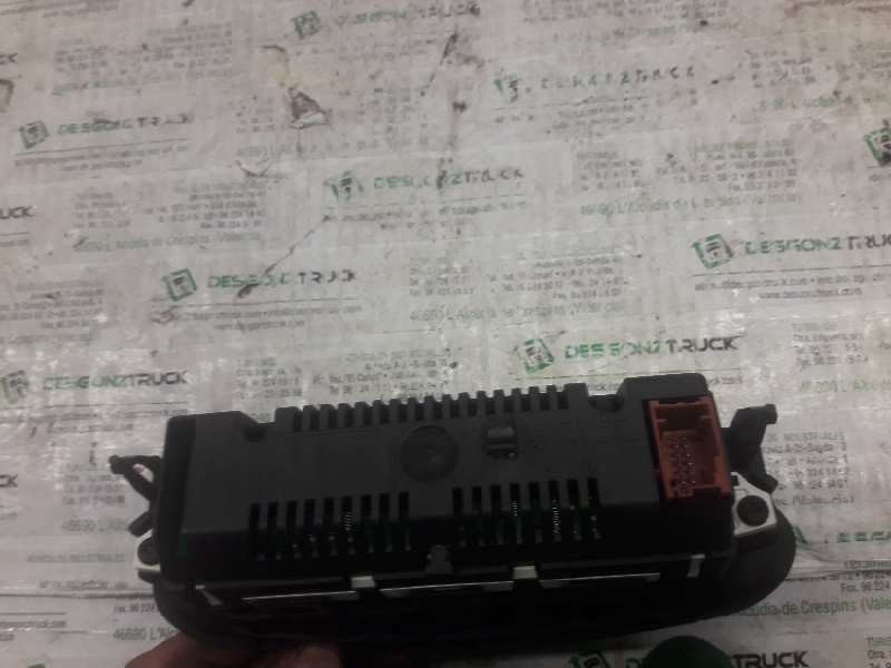 Recambio de pantalla multifuncion para peugeot 308 confort referencia OEM IAM 5555502902 9660525577 12 PINS