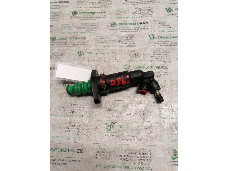 Recambio de bombin embrague para volkswagen golf iv berlina (1j1) 25 aniversario referencia OEM IAM 1J0721261D  