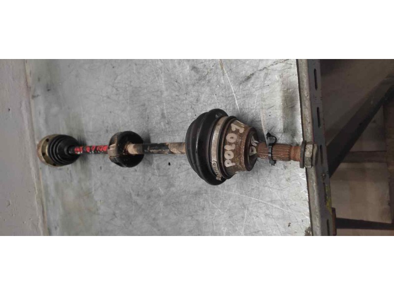 Recambio de transmision delantera derecha para volkswagen polo berlina (6n1) básico referencia OEM IAM  23MM MANGUETA 