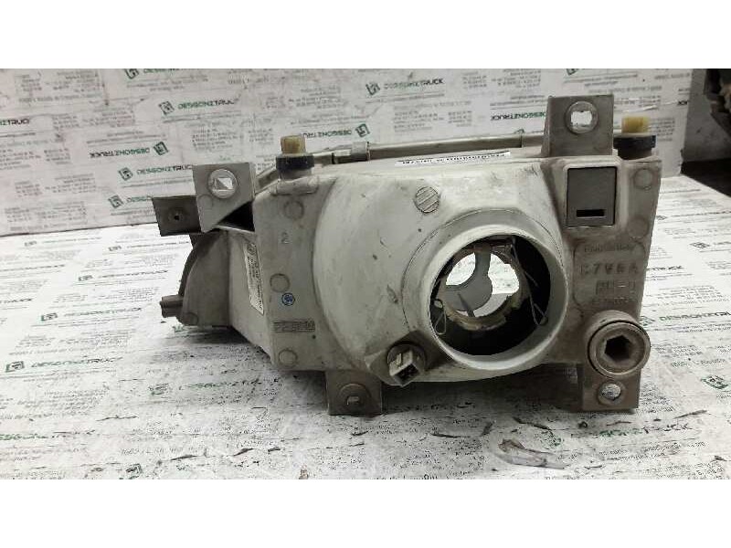 Recambio de faro derecho para ford escort berlina c referencia OEM IAM 93AG13005A2C  