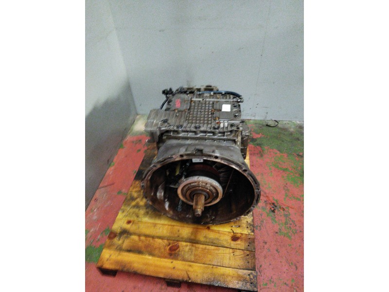 Recambio de caja cambios para renault magnum ab 2005 12.8 diesel referencia OEM IAM AT2412D 3190584 1100238195