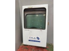 Recambio de puerta delantera derecha para renault magnum ab 2005 12.8 diesel referencia OEM IAM   