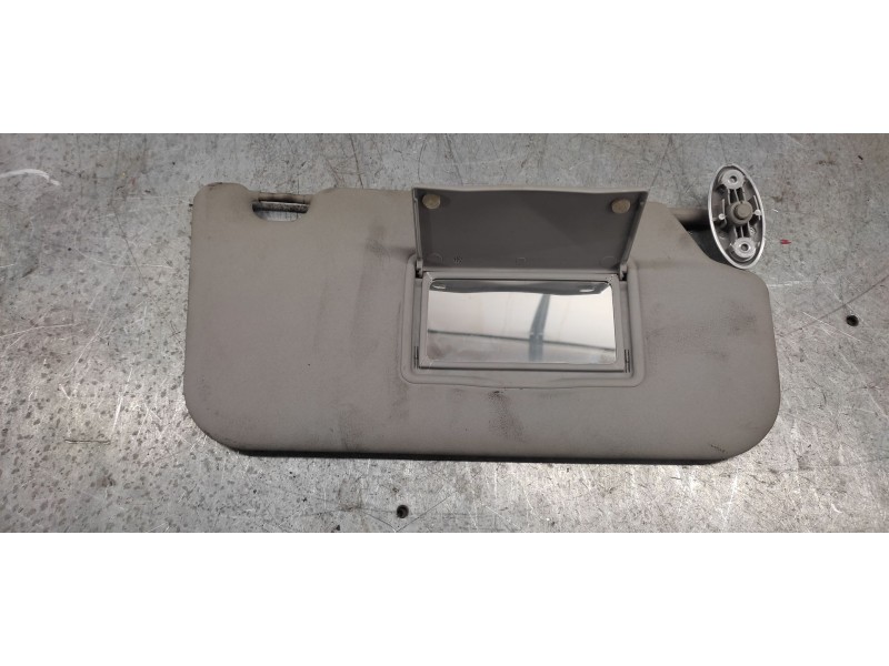 Recambio de parasol derecho para ford fiesta (cbk) ambiente referencia OEM IAM   