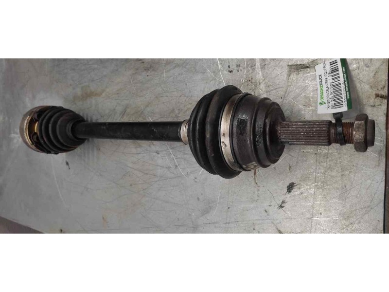 Recambio de transmision delantera izquierda para seat ibiza (6k1) signo referencia OEM IAM  24MM MANGUETA 