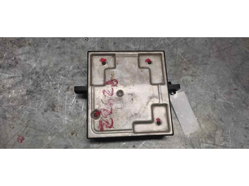Recambio de modulo confort para audi a4 berlina (8e) referencia OEM IAM 8E0907279 A2T1F04A1C 