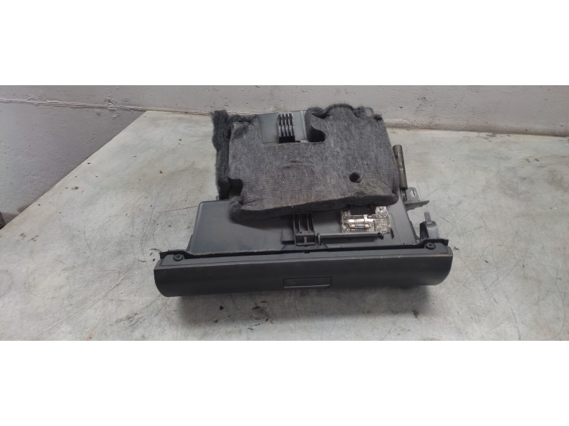 Recambio de guantera para mercedes-benz clase a (w169) a 170 (169.032) referencia OEM IAM   