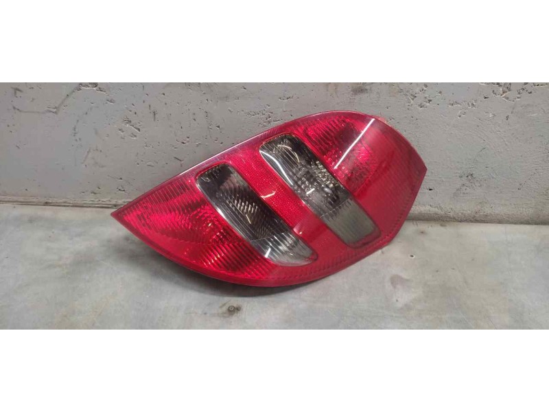 Recambio de piloto trasero derecho para mercedes-benz clase a (w169) a 170 (169.032) referencia OEM IAM   