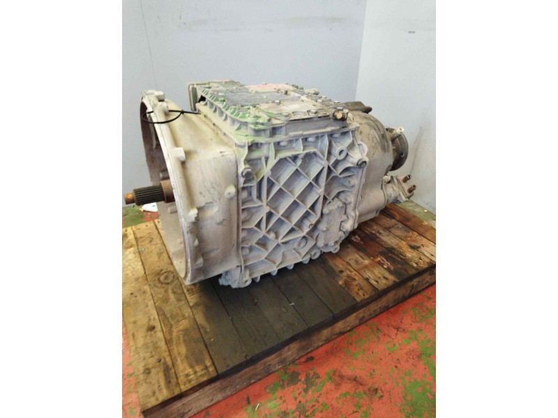 Recambio de caja cambios para volvo fm 12 2002  12.1 diesel (d12d460) referencia OEM IAM VT2412B 3190238 