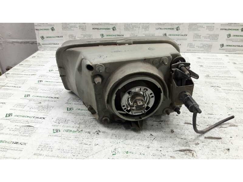 Recambio de faro derecho para renault rapid/express (f40) 1.6 d familiar (f404) referencia OEM IAM   