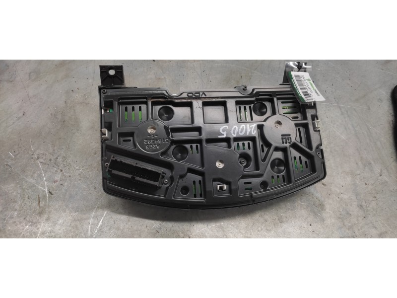 Recambio de cuadro instrumentos para opel zafira b cosmo referencia OEM IAM 13309003  