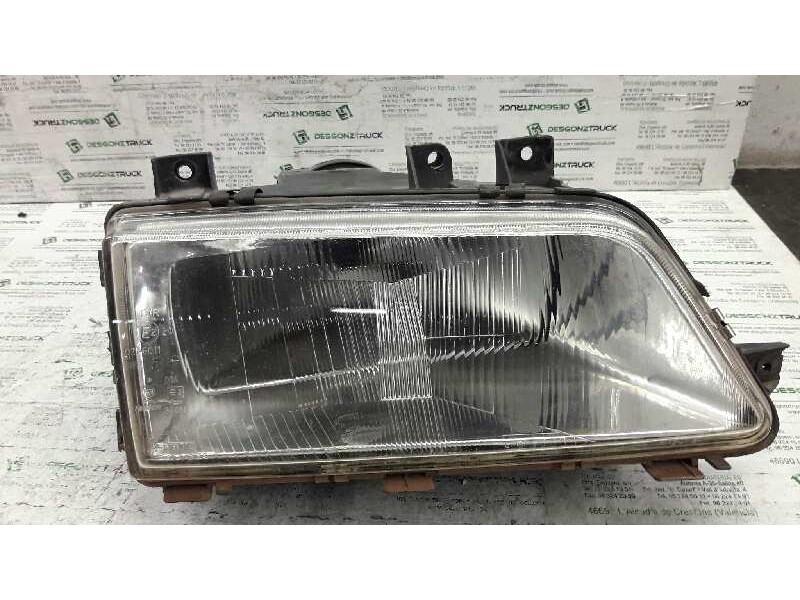 Recambio de faro derecho para peugeot 405 berlina clim referencia OEM IAM 9615031980  