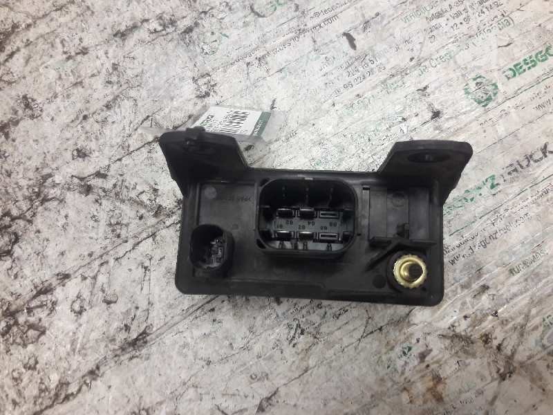 Recambio de caja precalentamiento para mercedes-benz clase e (w210) berlina diesel 220 cdi (210.006) referencia OEM IAM   