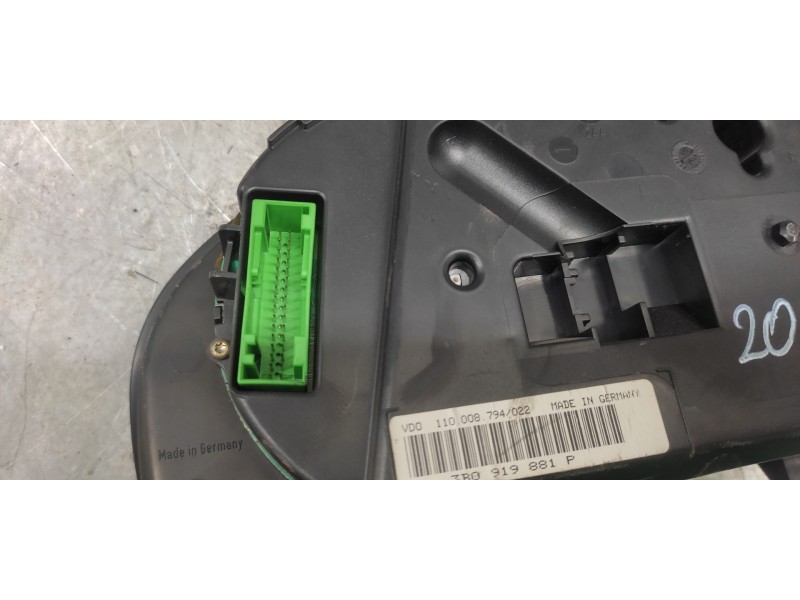 Recambio de cuadro instrumentos para volkswagen passat berlina (3b2) comfortline referencia OEM IAM 3B0919881P 110008794022 