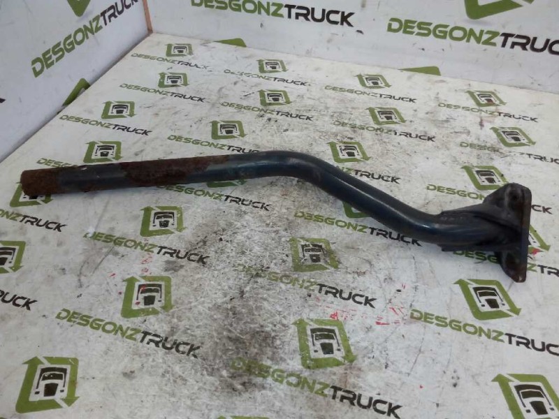 Recambio de soporte guardabarros trasero para iveco stralis (ad/at) fg at   4x2 larga distancia referencia OEM IAM   