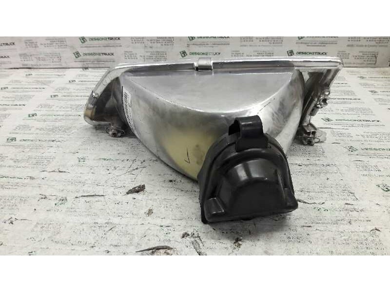 Recambio de faro derecho para peugeot 106 (s1) rallye referencia OEM IAM   