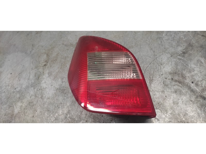 Recambio de piloto trasero izquierdo para citroën c2 sx referencia OEM IAM   