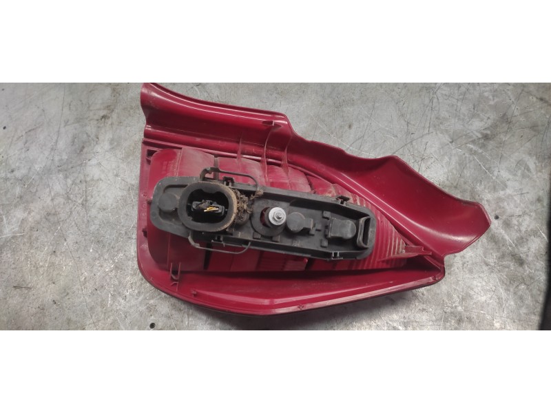 Recambio de piloto trasero izquierdo para citroën c2 sx referencia OEM IAM   